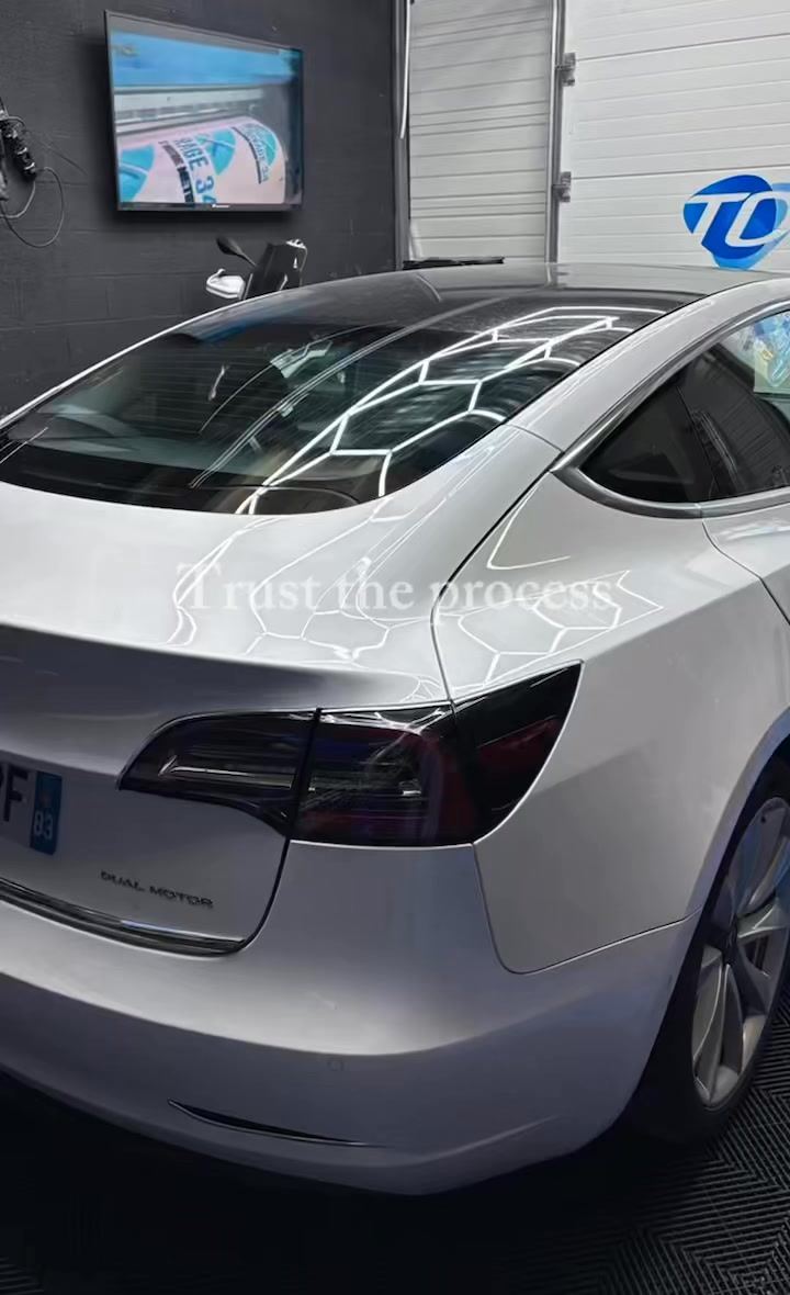 Tesla Model 3 – vitres teintées